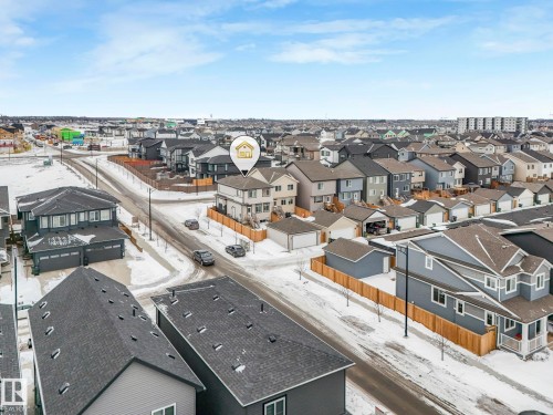 Separate side entrance and gate - 1404 Podersky Link, Edmonton, AB - Outdoor