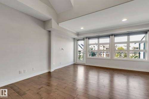 308 9603 98 Avenue, Edmonton, AB - Indoor Photo Showing Other Room