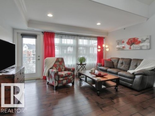 308 9603 98 Avenue, Edmonton, AB - Indoor Photo Showing Living Room
