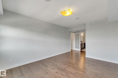 308 9603 98 Avenue, Edmonton, AB - Indoor Photo Showing Other Room