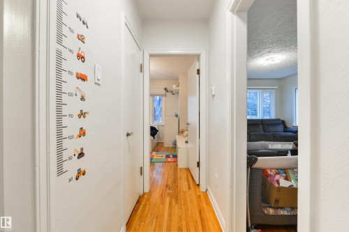 11208 66 Street, Edmonton, AB - Indoor Photo Showing Other Room