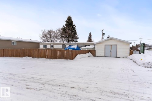 #1 5612 53 Avenue, Cold Lake, AB - Outdoor
