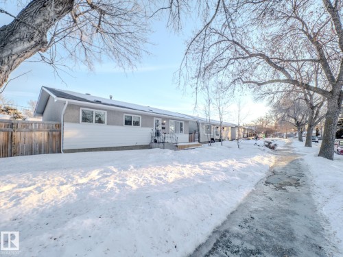 16442 104A Avenue  Edmonton, AB T5P 0T4