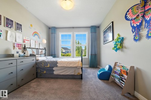 Edmonton, AB - Indoor Photo Showing Bedroom