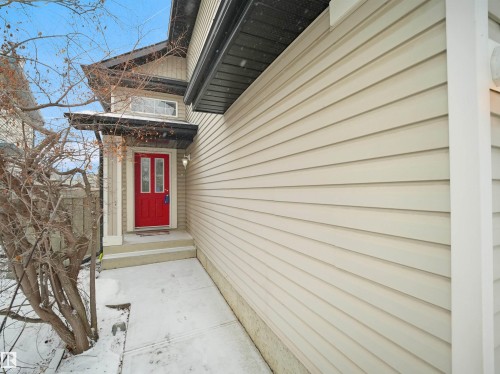 3576 Mclean Crescent, Edmonton, AB - Outdoor