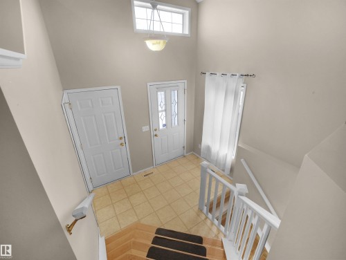 3576 Mclean Crescent, Edmonton, AB - Indoor Photo Showing Other Room