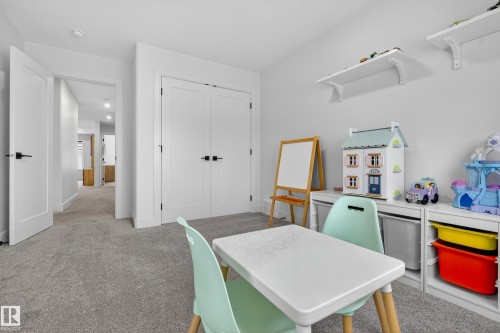 4470 Suzanna Crescent, Edmonton, AB - Indoor