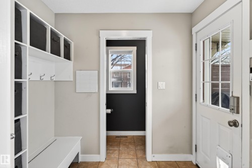 1904 Towne Centre Boulevard, Edmonton, AB - Indoor Photo Showing Other Room