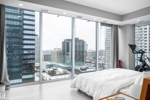 1700 10180 103 Street, Edmonton, AB - Indoor Photo Showing Bedroom