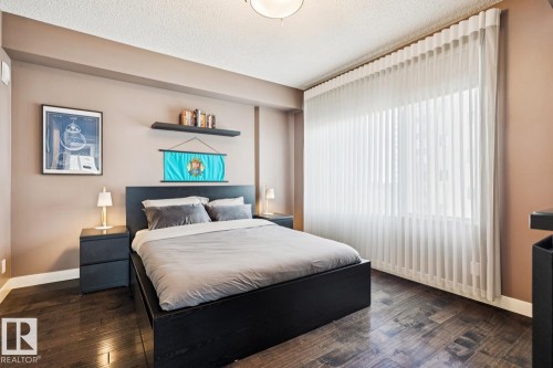 703 10046 117 Street, Edmonton, AB - Indoor Photo Showing Bedroom
