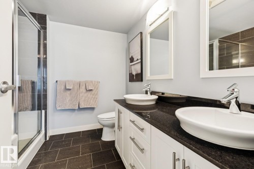 703 10046 117 Street, Edmonton, AB - Indoor Photo Showing Bathroom
