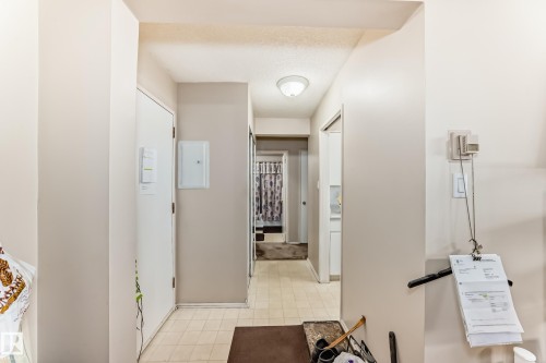 104 11455 41 Avenue, Edmonton, AB - Indoor Photo Showing Other Room