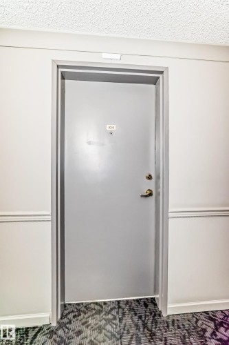 104 11455 41 Avenue, Edmonton, AB - Indoor