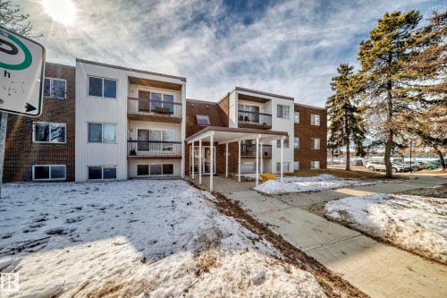 104 11455 41 Avenue, Edmonton, AB - Outdoor