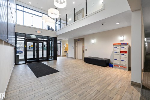 214 1004 Rosenthal Boulevard, Edmonton, AB - Indoor Photo Showing Other Room