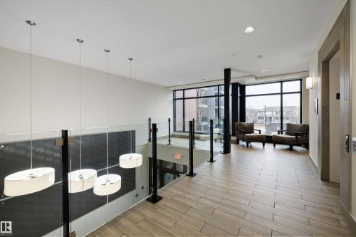 214 1004 Rosenthal Boulevard, Edmonton, AB - Indoor Photo Showing Other Room