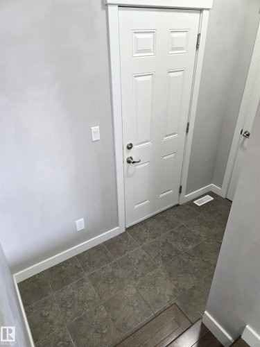 475 Reed Crescent, Leduc, AB - Indoor Photo Showing Other Room