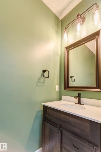 475 Reed Crescent, Leduc, AB - Indoor Photo Showing Bathroom