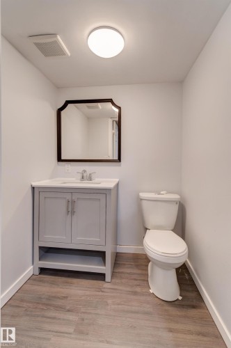 475 Reed Crescent, Leduc, AB - Indoor Photo Showing Bathroom