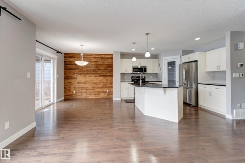 475 Reed Crescent, Leduc, AB - Indoor Photo Showing Kitchen