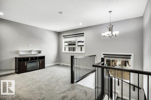 2228 22 Street, Edmonton, AB - Indoor