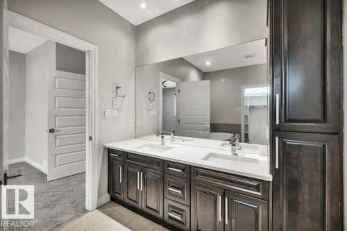 2228 22 Street, Edmonton, AB - Indoor Photo Showing Bathroom