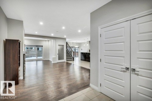 2228 22 Street, Edmonton, AB - Indoor Photo Showing Other Room