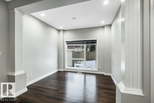 2228 22 Street, Edmonton, AB - Indoor Photo Showing Other Room