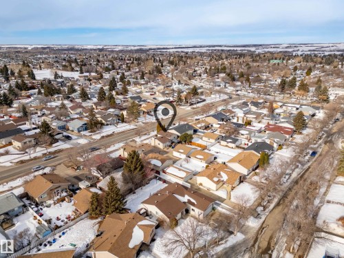 Aerial view of property and surrounding area with nearby suburban area - 9221 84 Street, Fort Saskatchewan, AB - Outdoor With View