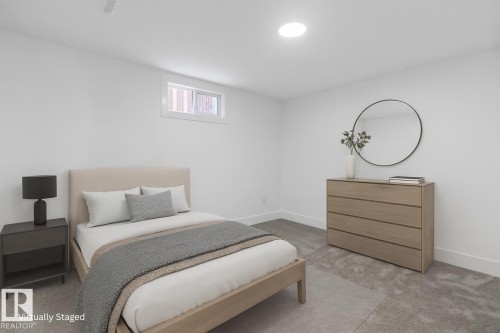 8316 68A Street, Edmonton, AB - Indoor Photo Showing Bedroom