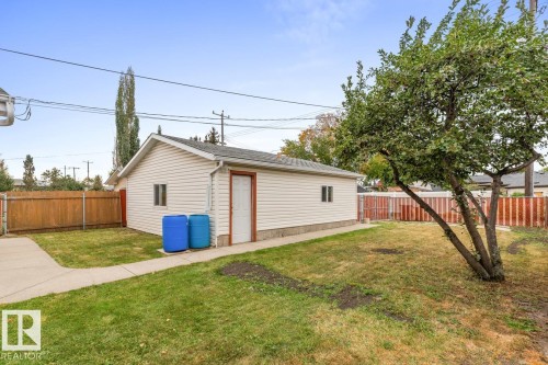8316 68A Street, Edmonton, AB - Outdoor