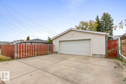 8316 68A Street, Edmonton, AB - Outdoor With Exterior