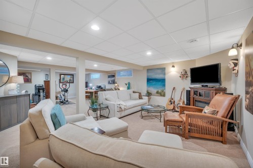 49 Berrymore Drive, St. Albert, AB - Indoor