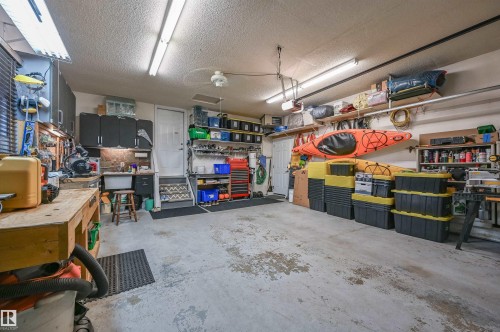 49 Berrymore Drive, St. Albert, AB - Indoor Photo Showing Garage