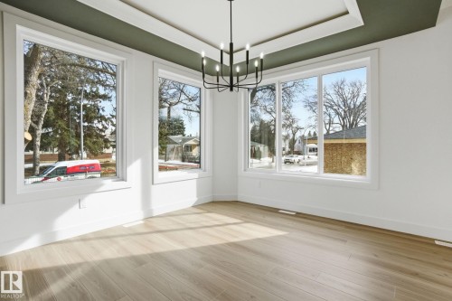 7603 92 Avenue, Edmonton, AB - Indoor Photo Showing Other Room