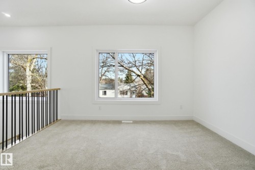 7603 92 Avenue, Edmonton, AB - Indoor Photo Showing Other Room