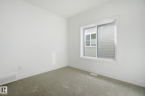 7603 92 Avenue, Edmonton, AB - Indoor Photo Showing Other Room