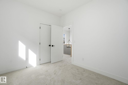 7603 92 Avenue, Edmonton, AB - Indoor Photo Showing Other Room