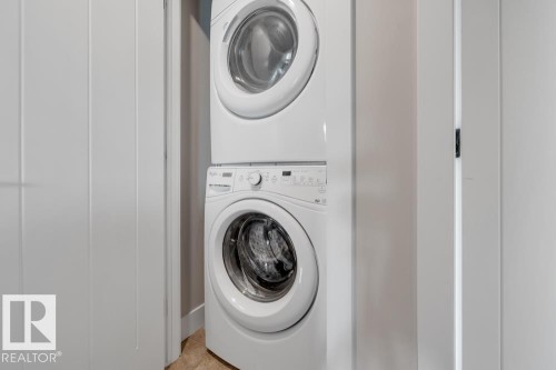 97 804 Welsh Drive, Edmonton, AB - Indoor Photo Showing Laundry Room