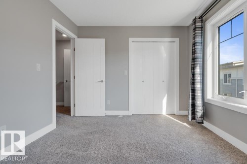 97 804 Welsh Drive, Edmonton, AB - Indoor