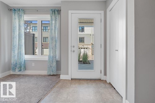 97 804 Welsh Drive, Edmonton, AB - Indoor Photo Showing Other Room