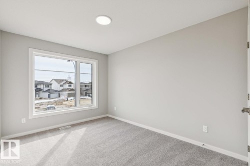 2334 Egret Way, Edmonton, AB - Indoor Photo Showing Other Room