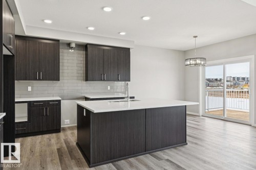 2334 Egret Way, Edmonton, AB - Indoor Photo Showing Kitchen With Upgraded Kitchen