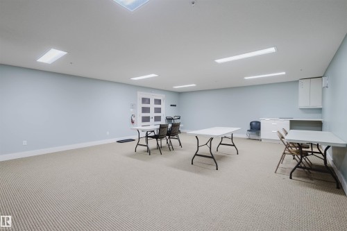 209 7909 71 Street, Edmonton, AB - Indoor