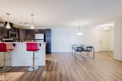 209 7909 71 Street, Edmonton, AB - Indoor Photo Showing Kitchen
