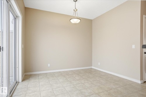55 13825 155 Avenue, Edmonton, AB - Indoor Photo Showing Other Room