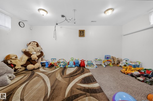 207 River Point(E), Edmonton, AB - Indoor