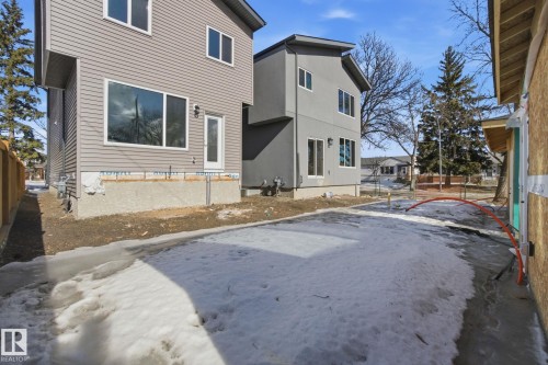 7605 92 Avenue, Edmonton, AB - Outdoor
