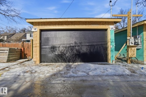 7605 92 Avenue, Edmonton, AB - Outdoor