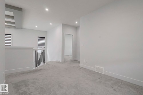 7446 Colonel Mewburn Road, Edmonton, AB - Indoor Photo Showing Other Room